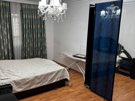 Объявление №6366780 - Баку, м. Халглар Достлугу, 4-комн., 72 м², 2/5 этаж