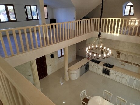 7-комн. дом/дача - пос. Новханы - 280 м²