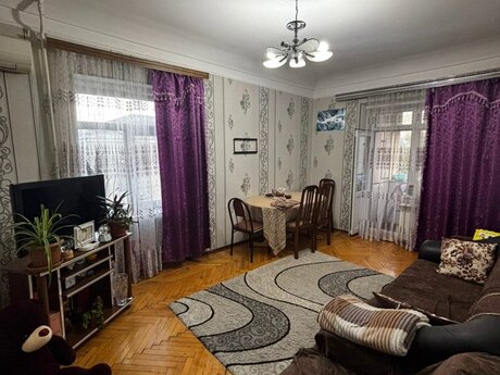 2 otaqlı köhnə tikili - Nəriman Nərimanov m. - 45 m²