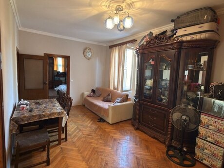 Объявление №6366925 - Баку, м. Иншаатчылар, 3-комн., 60 м², 4/5 этаж