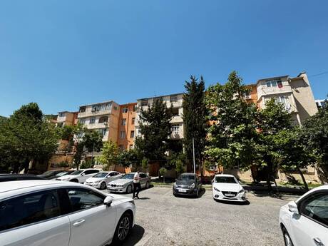 Объявление №6366927 - Баку, м. Кара Караев, 3-комн., 80 м², 3/5 этаж
