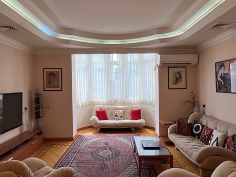 6-комнатная квартира, 220 м², Elmlər Akademiyası: 470 000 ₼ 4