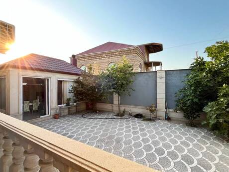 5-комн. дом/дача - пос. Мамедли - 250 м²