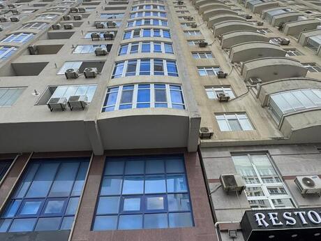 7-room apartment, 320 m², Şah İsmayıl Xətai: 860 000 ₼ 2