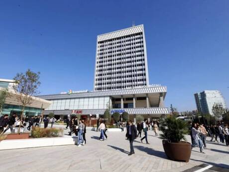 Elan №6367044 - Bakı, 28 May m., 8 otaqlı, 280 m², 4/5 mərtəbə