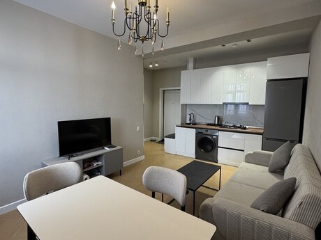 Elan №6367059 - Bakı, İnşaatçılar m., 2 otaqlı, 60 m², 13/18 mərtəbə