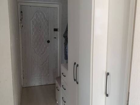 Qara Qarayevdə 2 otaqlı köhnə tikili mənzil satılır, 35 m², 119 000 AZN, şəkil 4 / 10
