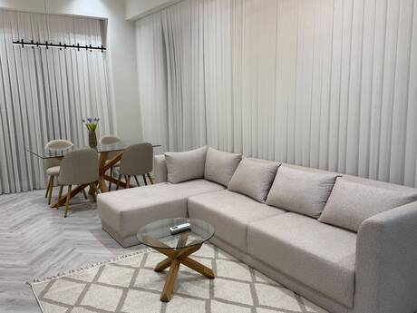 3 otaqlı yeni tikili - Ağ şəhər q. - 120 m²