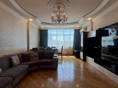 Elan №6367142 - Bakı, Xalqlar Dostluğu m., 3 otaqlı, 130 m², 3/17 mərtəbə