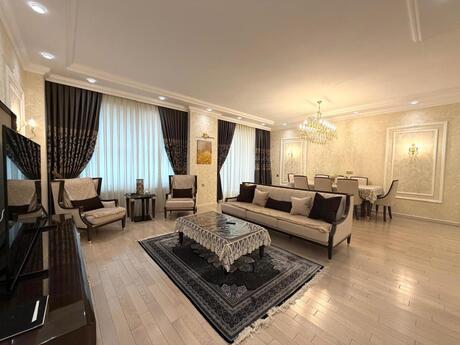 Elan №6367171 - Bakı, Elmlər Akademiyası m., 3 otaqlı, 193 m², 11/21 mərtəbə