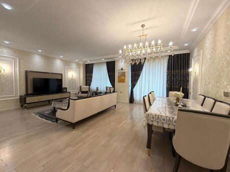 3-комнатная квартира, 193 м², Elmlər Akademiyası: 680 000 ₼ 2