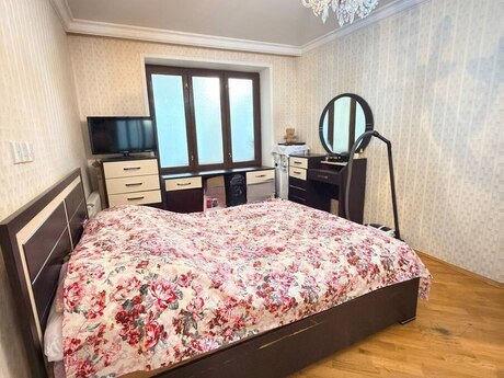 Объявление №6367152 - Баку, м. Элмляр Академиясы, 2-комн., 60 м², 2/5 этаж