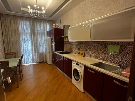 3 otaqlı yeni tikili - Nəsimi r. - 135 m²