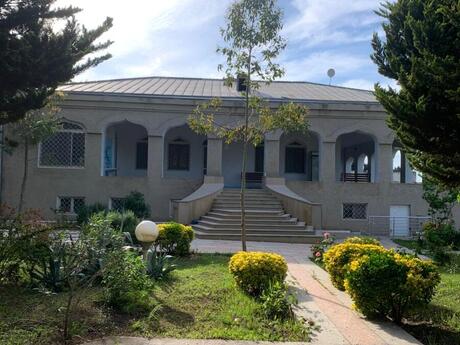 Elan №6367235 - Bakı, Novxanı q., 5 otaqlı, 350 m²