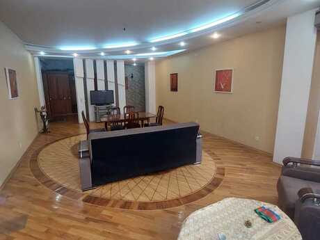 3 otaqlı yeni tikili - 28 May m. - 147 m²