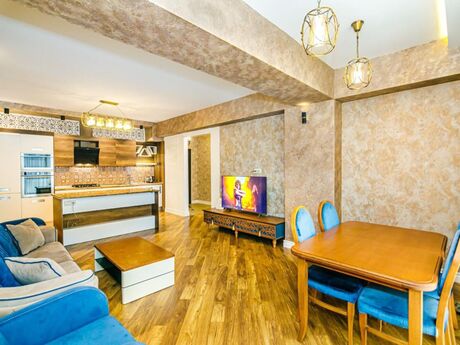 Elan №6367332 - Bakı, Şah İsmayıl Xətai m., 3 otaqlı, 110 m², 17/19 mərtəbə