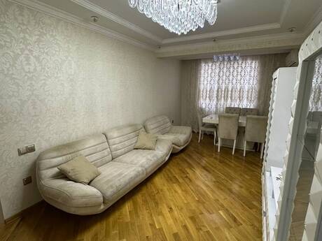 Elan №6367413 - Bakı, Yasamal r., 3 otaqlı, 90 m², 8/21 mərtəbə