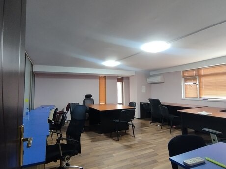 5 otaqlı ofis - Nərimanov r. - 310 m²