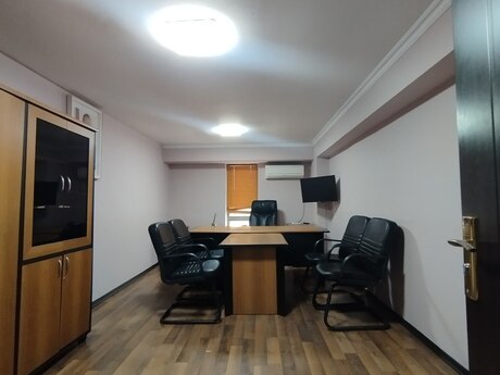 5 otaqlı ofis - Nərimanov r. - 310 m²