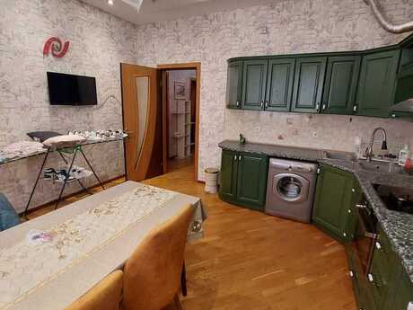 3 otaqlı yeni tikili - 28 May m. - 160 m²