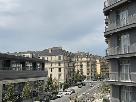 Elan №6367507 - Bakı, Ağ şəhər q., 3 otaqlı, 138 m², 4/7 mərtəbə
