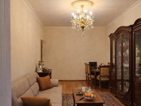 3 otaqlı mənzil, 82 m², Nərimanov: 240 000 ₼ 2