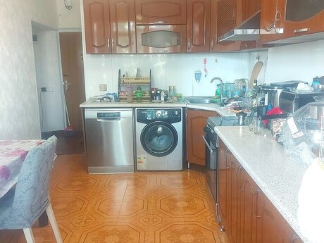 Elan №6367600 - Bakı, Xalqlar Dostluğu m., 2 otaqlı, 62 m², 4/9 mərtəbə