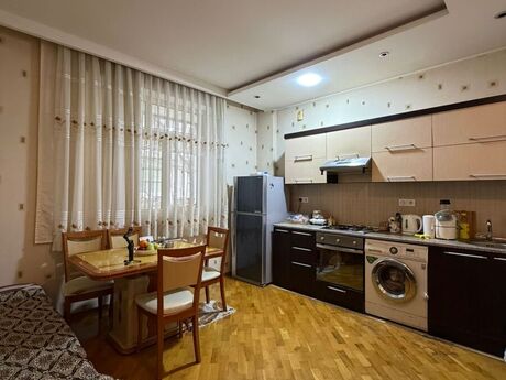 Объявление №6367623 - Баку, м. Гянджлик, 2-комн., 91 м², 3/16 этаж
