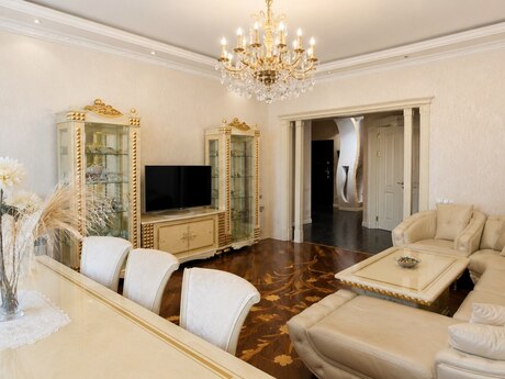 3 otaqlı mənzil, 120 m², İçəri Şəhər: 565 000 ₼ 3