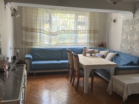 Объявление №6367757 - Баку, м. Гянджлик, 2-комн., 50 м², 2/10 этаж