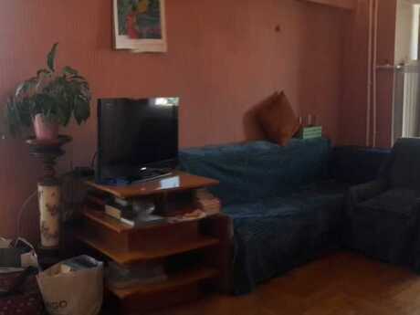 3 otaqlı köhnə tikili - Dərnəgül m. - 83 m²