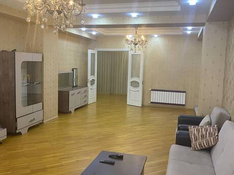 3 otaqlı yeni tikili - Gənclik m. - 145 m²