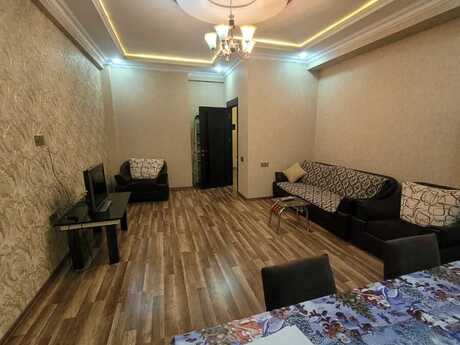Elan №6367897 - Bakı, Qara Qarayev m., 2 otaqlı, 75 m², 2/17 mərtəbə