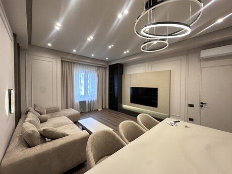 3 otaqlı yeni tikili - Ağ şəhər q. - 145 m²