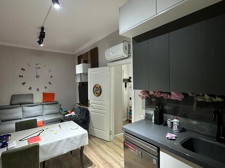 Объявление №6367952 - Баку, Ясамальский р., 2-комн., 46 м², 9/9 этаж