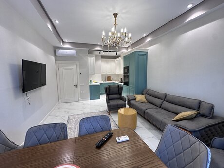 3 otaqlı yeni tikili - Ağ şəhər q. - 100 m²