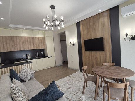 3 otaqlı yeni tikili - Bakmil m. - 100 m²