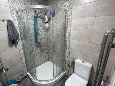 3-комн. новостройка - м. 20 января - 70 м²