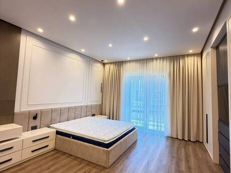 3 otaqlı yeni tikili - Ağ şəhər q. - 130 m²