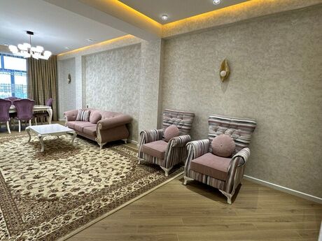 3 otaqlı yeni tikili - 8-ci mikrorayon q. - 142 m²