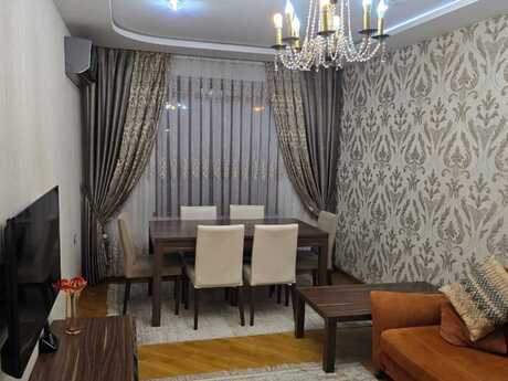 Объявление №6368019 - Баку, м. Халглар Достлугу, 5-комн., 120 м², 4/9 этаж