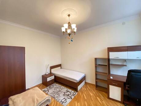 8 otaqlı həyət evi, 400 m², Badamdar: 900 000 ₼ 5