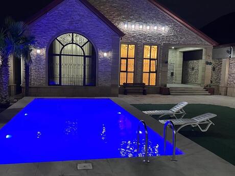 3-комн. дом/дача - пос. Мардакан - 150 м²