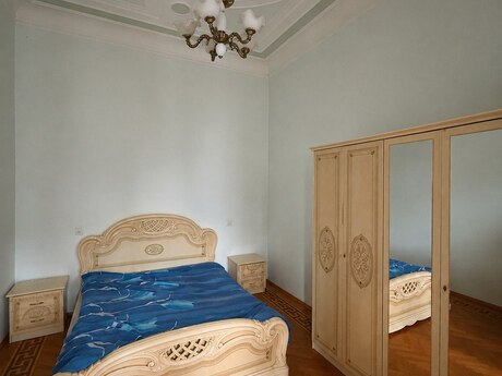 3 otaqlı mənzil, 120 m², Sahil: 390 000 ₼ 2