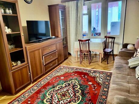 Elan №6368182 - Bakı, Elmlər Akademiyası m., 3 otaqlı, 90 m², 3/5 mərtəbə