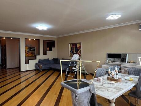 4 otaqlı mənzil, 187 m², Elmlər Akademiyası: 455 000 ₼ 4