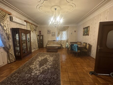 Kirayə 3 otaqlı mənzil, 140 m², Nizami: 1 000 ₼/ay 5