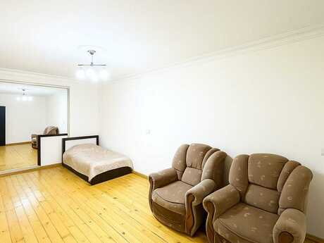 3-комн. вторичка - Бинагадинский р. - 70 м²