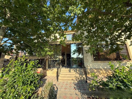 Elan №6368262 - Bakı, Novxanı q., 6 otaqlı, 400 m²