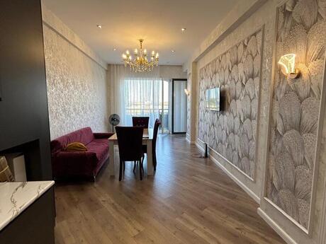 2 otaqlı yeni tikili - Binəqədi r. - 75 m²